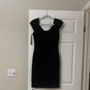 Elegant Black Cap Sleeve Dress